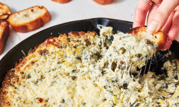 Easy Spinach and Artichoke Dip